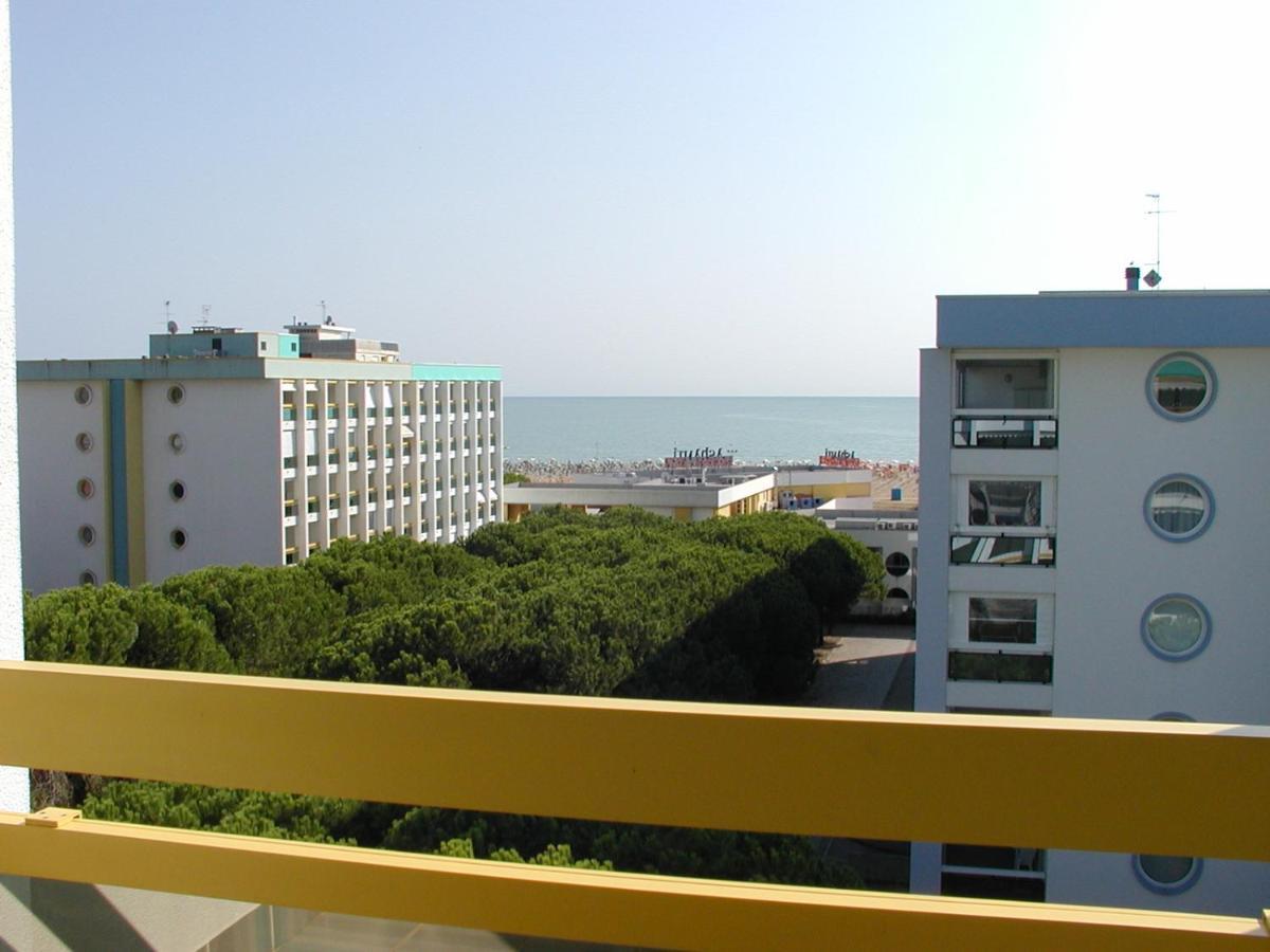 Appartamenti Solarium Бибионе Экстерьер фото