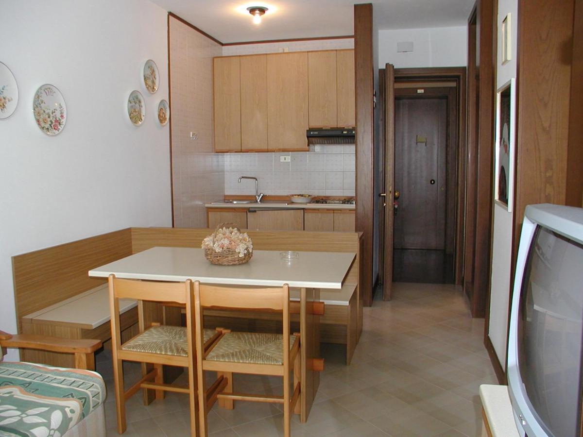 Appartamenti Solarium Бибионе Экстерьер фото